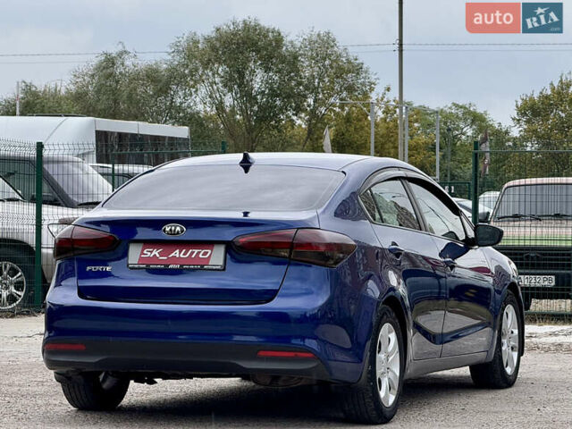 Синий Киа Форте, объемом двигателя 2 л и пробегом 179 тыс. км за 9700 $, фото 53 на Automoto.ua