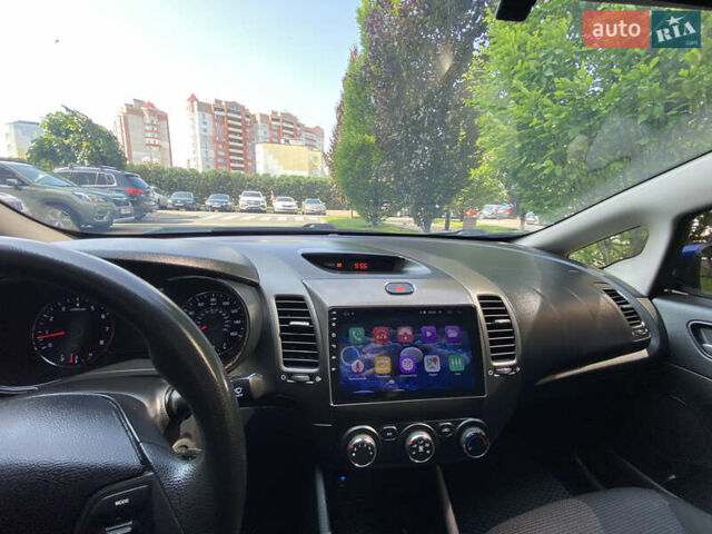 Синий Киа Форте, объемом двигателя 2 л и пробегом 157 тыс. км за 8500 $, фото 10 на Automoto.ua