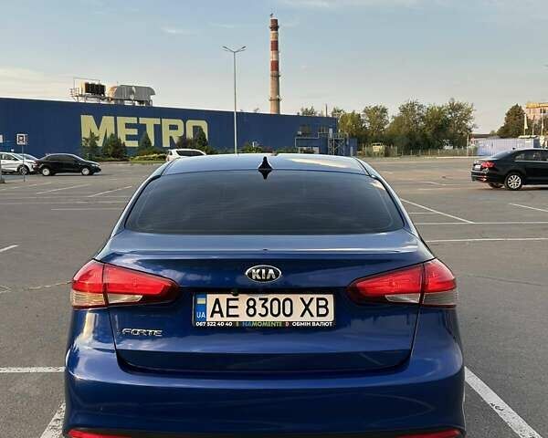 Синий Киа Форте, объемом двигателя 2 л и пробегом 125 тыс. км за 11500 $, фото 18 на Automoto.ua