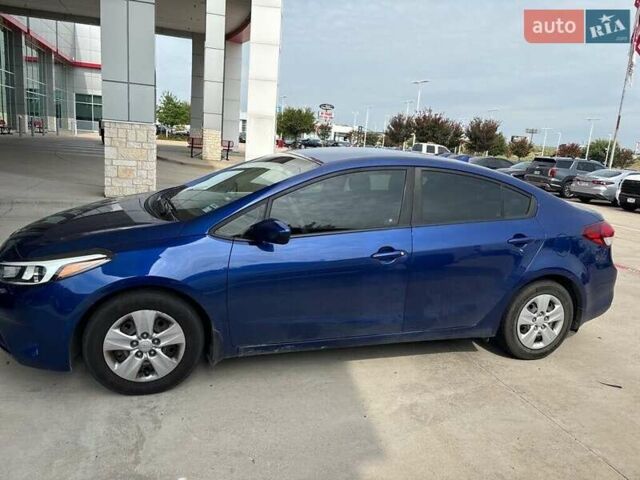 Синий Киа Форте, объемом двигателя 2 л и пробегом 142 тыс. км за 2100 $, фото 1 на Automoto.ua