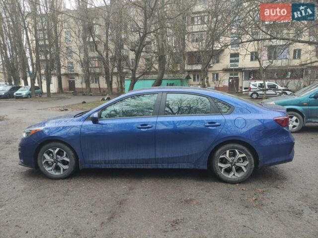 Синій Кіа Форте, об'ємом двигуна 2 л та пробігом 72 тис. км за 13500 $, фото 5 на Automoto.ua