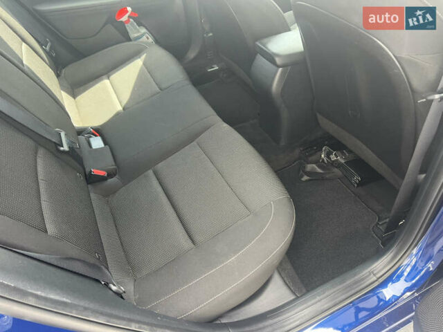 Синій Кіа Форте, об'ємом двигуна 2 л та пробігом 99 тис. км за 15000 $, фото 10 на Automoto.ua