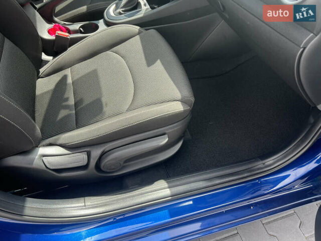 Синій Кіа Форте, об'ємом двигуна 2 л та пробігом 99 тис. км за 15000 $, фото 8 на Automoto.ua