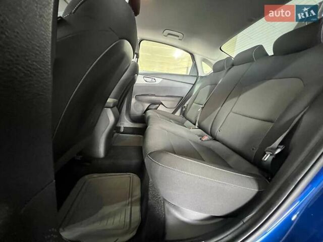 Синий Киа Форте, объемом двигателя 2 л и пробегом 113 тыс. км за 14099 $, фото 24 на Automoto.ua
