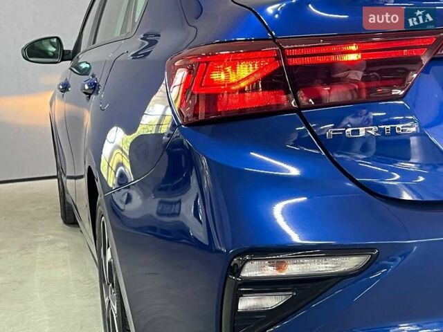 Синий Киа Форте, объемом двигателя 2 л и пробегом 113 тыс. км за 14099 $, фото 5 на Automoto.ua