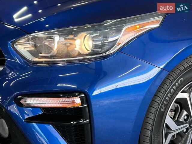 Синий Киа Форте, объемом двигателя 2 л и пробегом 113 тыс. км за 14099 $, фото 2 на Automoto.ua