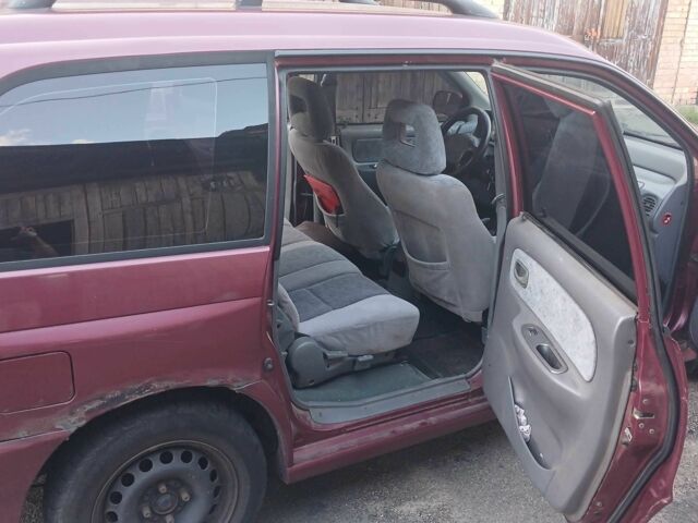 Красный Киа Джойс, объемом двигателя 2 л и пробегом 370 тыс. км за 2700 $, фото 4 на Automoto.ua