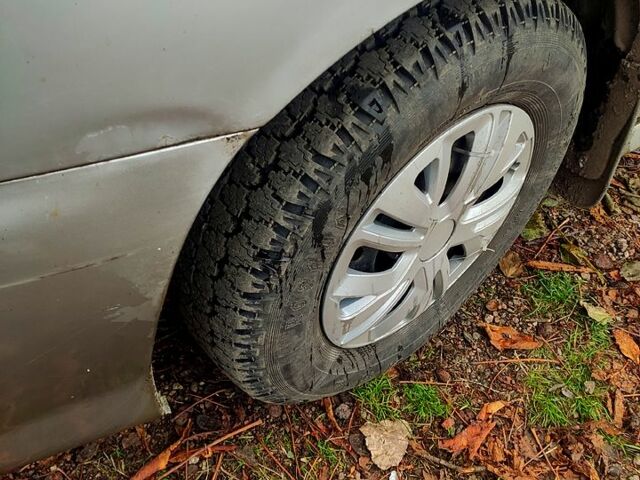 Сірий Кіа Джойс, об'ємом двигуна 2 л та пробігом 11 тис. км за 3100 $, фото 7 на Automoto.ua