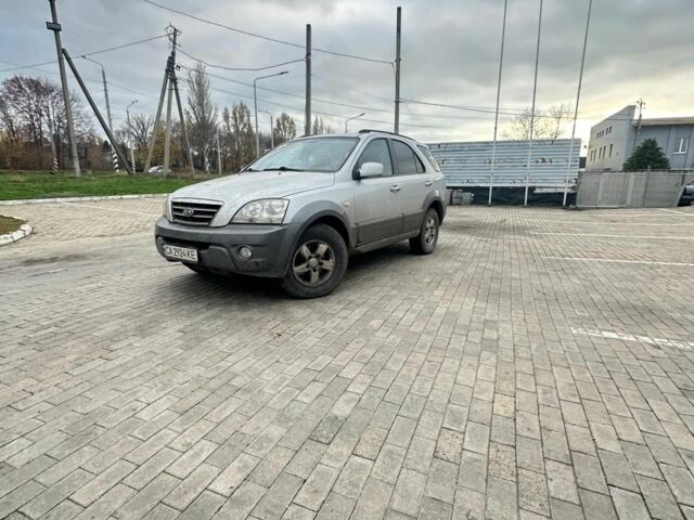 Серый Киа Джойс, объемом двигателя 2.5 л и пробегом 343 тыс. км за 5600 $, фото 4 на Automoto.ua