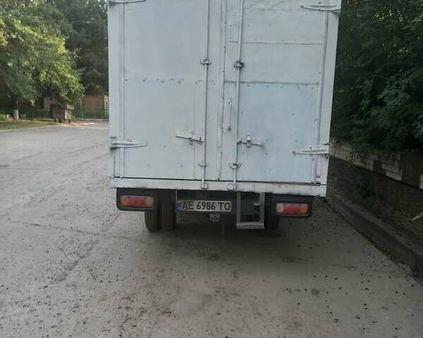 Белый Киа К3000, объемом двигателя 3 л и пробегом 370 тыс. км за 1700 $, фото 1 на Automoto.ua