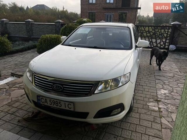 Белый Киа Маджентис, объемом двигателя 2 л и пробегом 162 тыс. км за 6700 $, фото 6 на Automoto.ua
