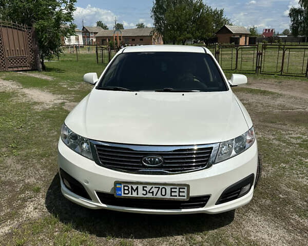 Белый Киа Маджентис, объемом двигателя 2 л и пробегом 195 тыс. км за 7450 $, фото 1 на Automoto.ua