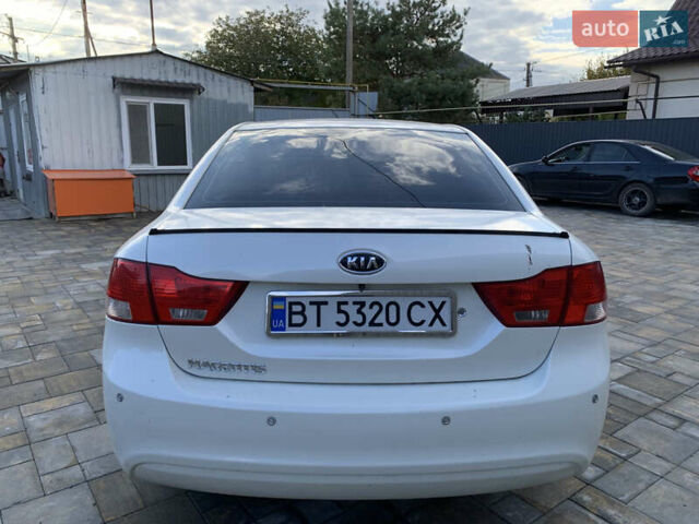 Киа Маджентис 2009 в Николаеве на Automoto.ua Белый Киа Маджентис, объемом двигателя 2 л и пробегом 227 тыс. км за 6500 $, фото 8 на Automoto.ua