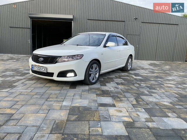 Киа Маджентис 2009 в Николаеве на Automoto.ua Белый Киа Маджентис, объемом двигателя 2 л и пробегом 227 тыс. км за 6500 $, фото 10 на Automoto.ua