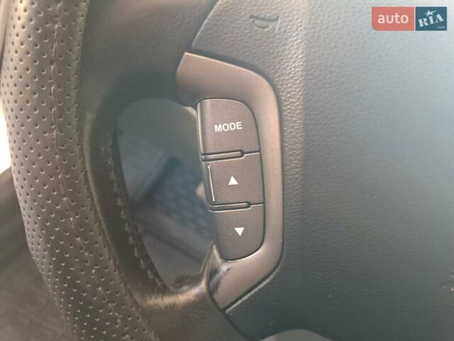 Белый Киа Маджентис, объемом двигателя 2 л и пробегом 223 тыс. км за 7500 $, фото 17 на Automoto.ua