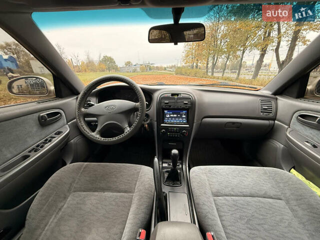 Бежевый Киа Маджентис, объемом двигателя 2 л и пробегом 165 тыс. км за 4300 $, фото 20 на Automoto.ua