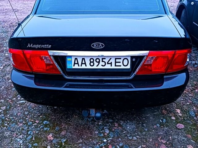 Черный Киа Маджентис, объемом двигателя 2 л и пробегом 223 тыс. км за 3500 $, фото 1 на Automoto.ua
