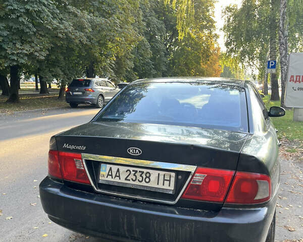 Черный Киа Маджентис, объемом двигателя 2 л и пробегом 455 тыс. км за 2800 $, фото 2 на Automoto.ua
