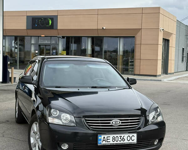 Чорний Кіа Маджентіс, об'ємом двигуна 2 л та пробігом 217 тис. км за 5999 $, фото 6 на Automoto.ua