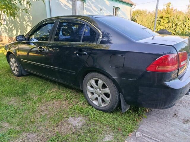 Черный Киа Маджентис, объемом двигателя 2 л и пробегом 240 тыс. км за 4150 $, фото 8 на Automoto.ua