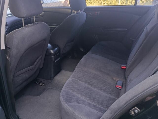 Черный Киа Маджентис, объемом двигателя 2 л и пробегом 240 тыс. км за 4150 $, фото 4 на Automoto.ua