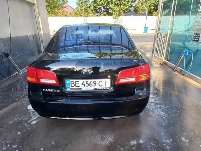 Черный Киа Маджентис, объемом двигателя 2 л и пробегом 180 тыс. км за 4800 $, фото 2 на Automoto.ua