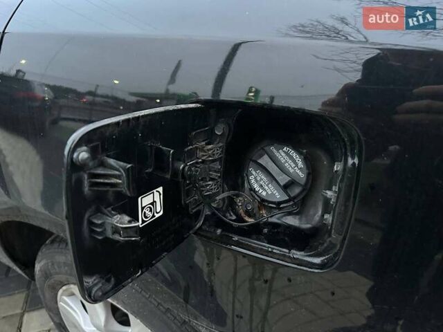 Чорний Кіа Маджентіс, об'ємом двигуна 2 л та пробігом 302 тис. км за 5800 $, фото 42 на Automoto.ua