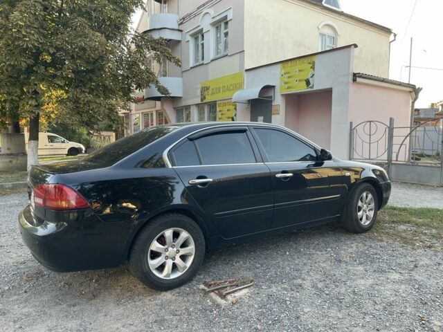 Черный Киа Маджентис, объемом двигателя 2 л и пробегом 189 тыс. км за 4750 $, фото 2 на Automoto.ua