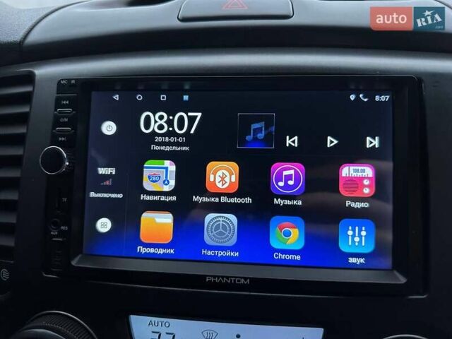 Чорний Кіа Маджентіс, об'ємом двигуна 2 л та пробігом 302 тис. км за 5800 $, фото 23 на Automoto.ua