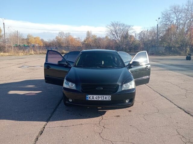 Чорний Кіа Маджентіс, об'ємом двигуна 2.7 л та пробігом 230 тис. км за 6000 $, фото 1 на Automoto.ua