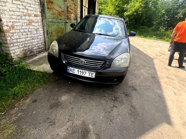 Чорний Кіа Маджентіс, об'ємом двигуна 2 л та пробігом 200 тис. км за 3300 $, фото 4 на Automoto.ua