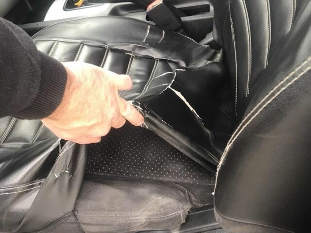 Кіа Маджентіс 2007 у Ромнах на Automoto.ua Чорний Кіа Маджентіс, об'ємом двигуна 2 л та пробігом 231 тис. км за 4900 $, фото 16 на Automoto.ua