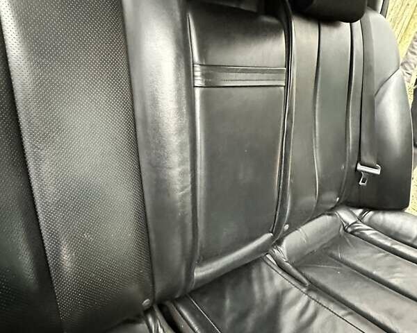 Чорний Кіа Маджентіс, об'ємом двигуна 2.66 л та пробігом 218 тис. км за 4600 $, фото 16 на Automoto.ua