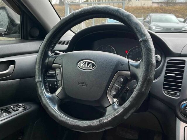 Черный Киа Маджентис, объемом двигателя 2.7 л и пробегом 219 тыс. км за 4600 $, фото 16 на Automoto.ua