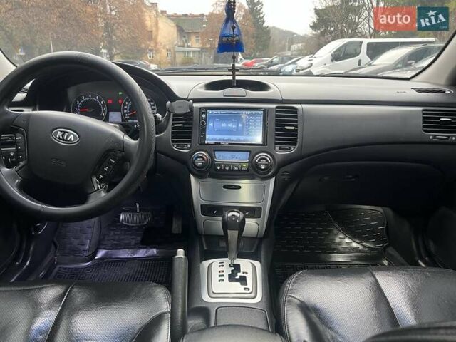 Черный Киа Маджентис, объемом двигателя 2 л и пробегом 258 тыс. км за 5500 $, фото 20 на Automoto.ua