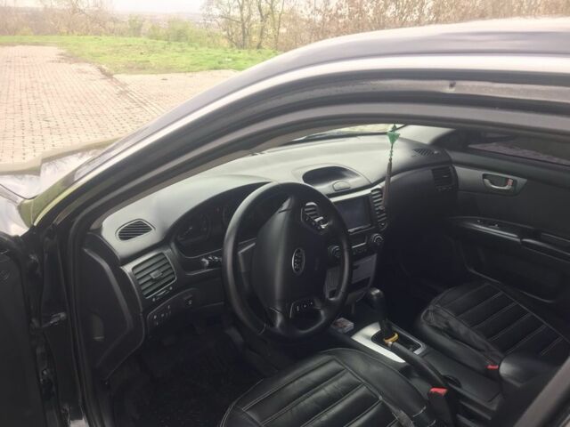 Кіа Маджентіс 2007 у Ромнах на Automoto.ua Чорний Кіа Маджентіс, об'ємом двигуна 2 л та пробігом 231 тис. км за 4900 $, фото 8 на Automoto.ua