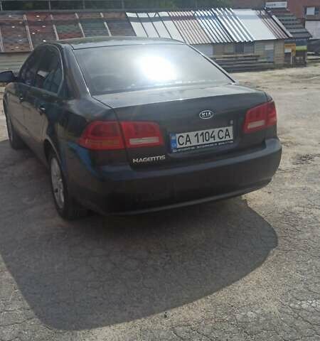 Черный Киа Маджентис, объемом двигателя 2 л и пробегом 322 тыс. км за 5000 $, фото 1 на Automoto.ua