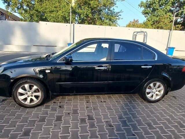 Черный Киа Маджентис, объемом двигателя 2 л и пробегом 180 тыс. км за 4800 $, фото 3 на Automoto.ua