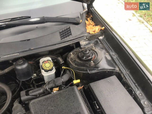 Кіа Маджентіс 2007 у Ромнах на Automoto.ua Чорний Кіа Маджентіс, об'ємом двигуна 2 л та пробігом 231 тис. км за 4900 $, фото 14 на Automoto.ua