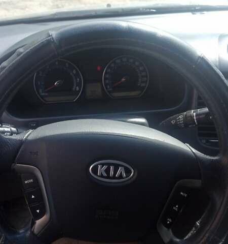Черный Киа Маджентис, объемом двигателя 2 л и пробегом 322 тыс. км за 5000 $, фото 4 на Automoto.ua