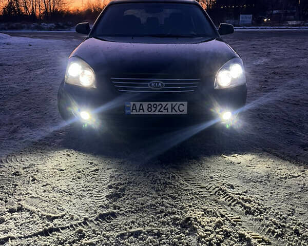 Черный Киа Маджентис, объемом двигателя 2.66 л и пробегом 307 тыс. км за 4800 $, фото 3 на Automoto.ua