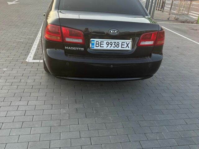 Черный Киа Маджентис, объемом двигателя 2 л и пробегом 317 тыс. км за 5200 $, фото 6 на Automoto.ua