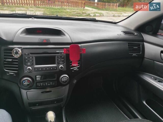 Черный Киа Маджентис, объемом двигателя 2 л и пробегом 168 тыс. км за 5900 $, фото 10 на Automoto.ua