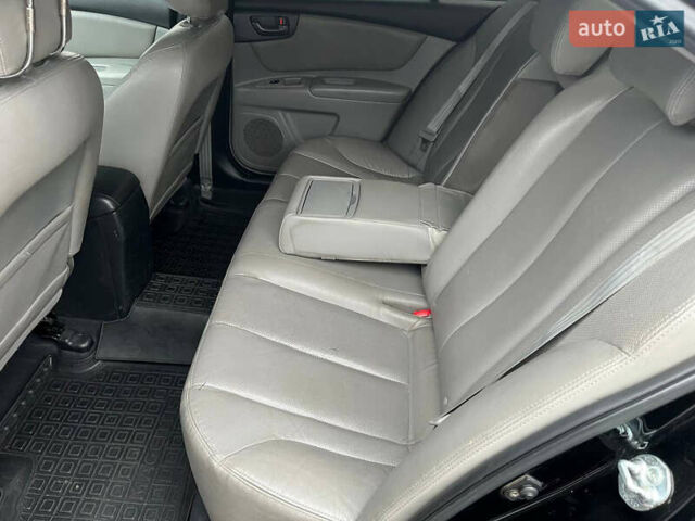 Чорний Кіа Маджентіс, об'ємом двигуна 2 л та пробігом 250 тис. км за 6999 $, фото 12 на Automoto.ua