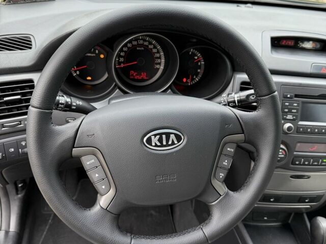 Черный Киа Маджентис, объемом двигателя 0 л и пробегом 125 тыс. км за 7500 $, фото 15 на Automoto.ua