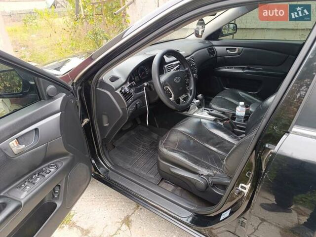Черный Киа Маджентис, объемом двигателя 2 л и пробегом 439 тыс. км за 5400 $, фото 6 на Automoto.ua