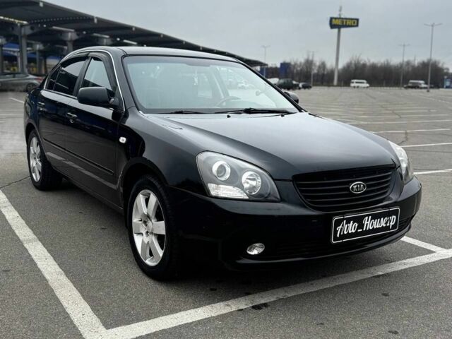 Черный Киа Маджентис, объемом двигателя 0 л и пробегом 210 тыс. км за 5600 $, фото 2 на Automoto.ua