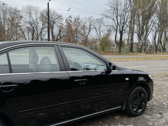 Черный Киа Маджентис, объемом двигателя 0 л и пробегом 125 тыс. км за 7500 $, фото 7 на Automoto.ua