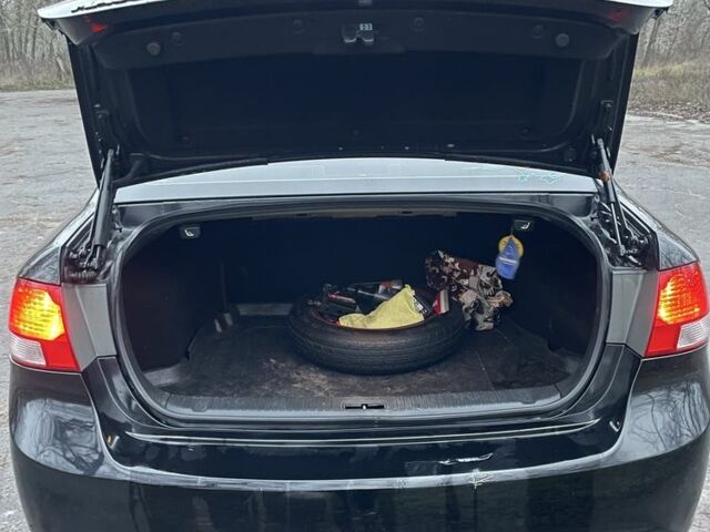 Черный Киа Маджентис, объемом двигателя 2 л и пробегом 222 тыс. км за 7200 $, фото 6 на Automoto.ua