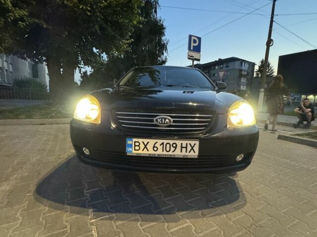 Черный Киа Маджентис, объемом двигателя 2 л и пробегом 239 тыс. км за 6100 $, фото 3 на Automoto.ua